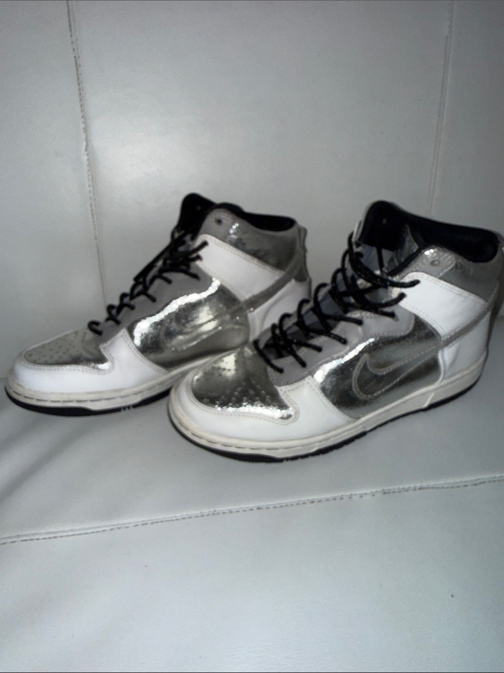 Metallic Nike High Chrome Silver & White High Top Sneakers size 7 - Picture 4 of 8